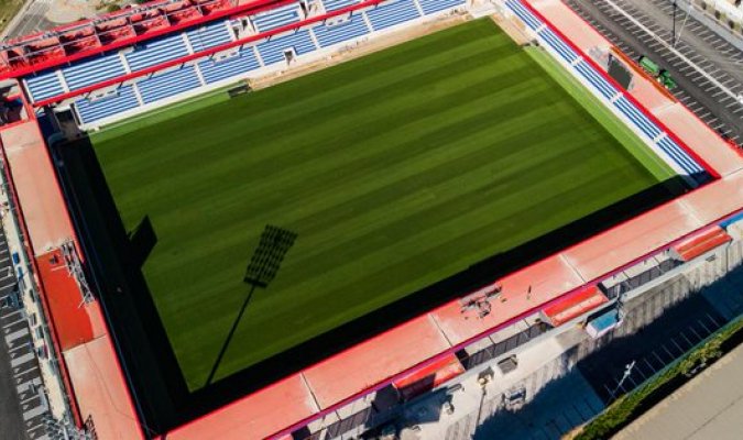 球场容量仅6000人!阿斯:仅部分巴萨球迷可申请购买对瓦伦的门票